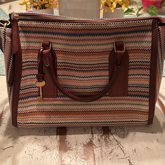 FOSSIL Parker Satchel/Crossbody and wristlet set - Picture 9 of 16